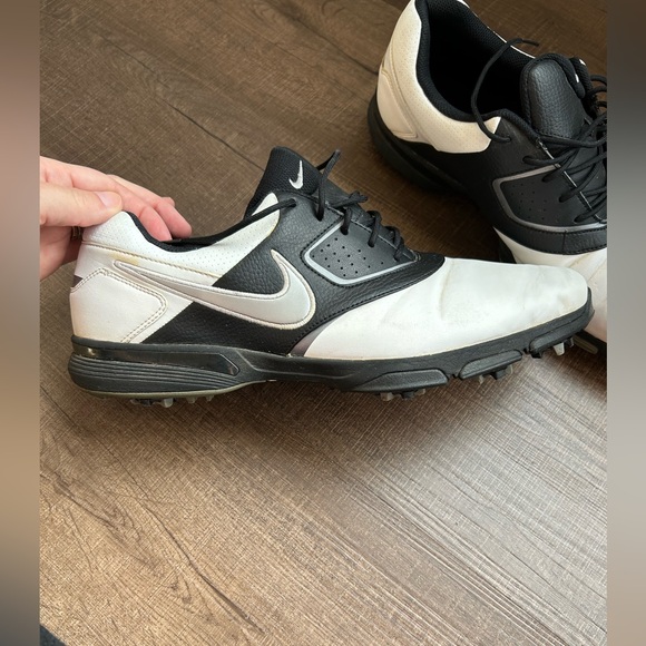 Nike Other - Nike Heritage Men's Size 11.5 Golf Shoes Saddle Black White Gray 552069-100